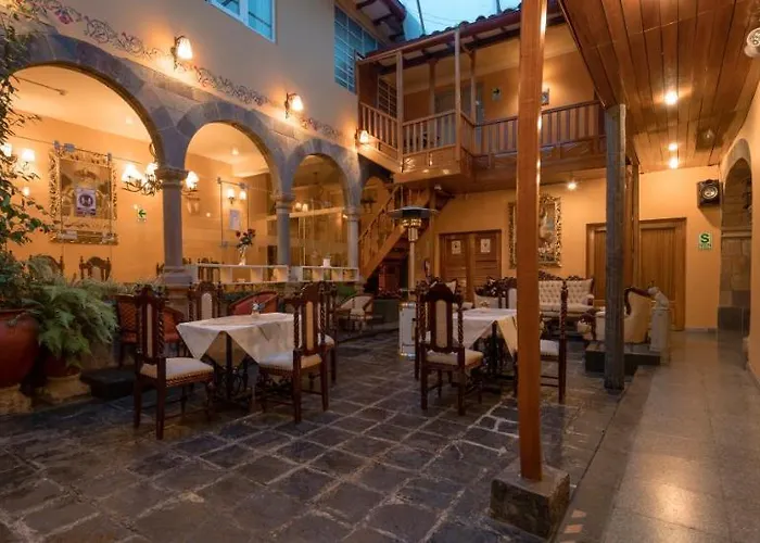 Rojas Hotel 3*