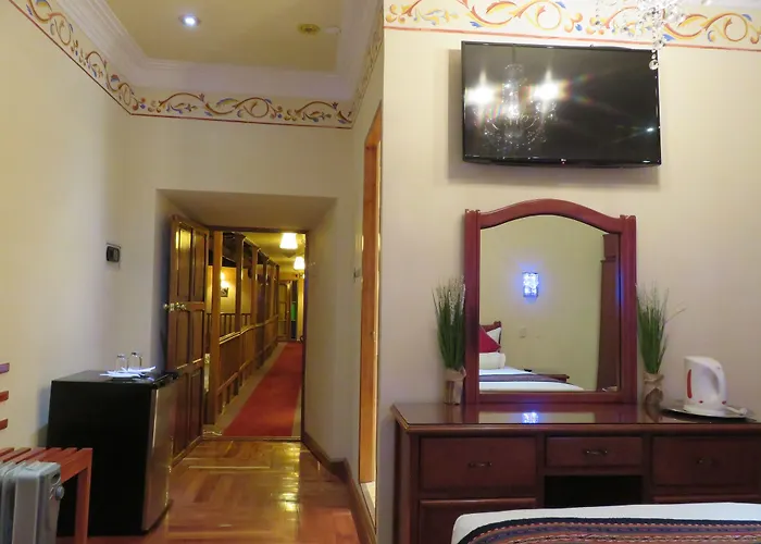 Hotel Rojas 3*