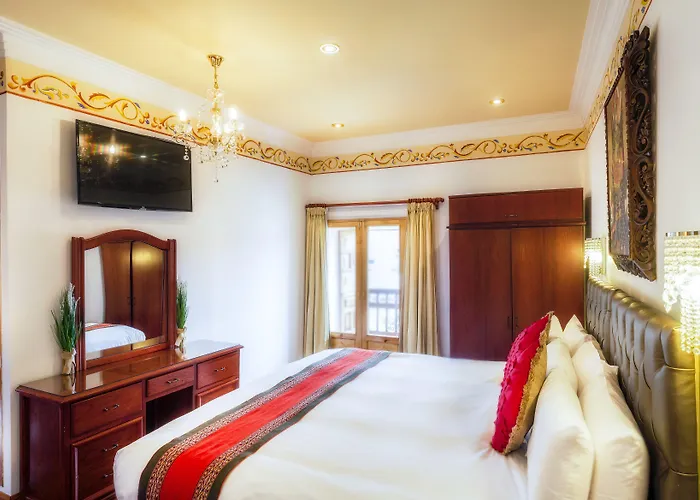 Rojas Hotel 3*