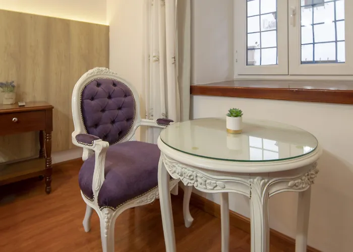 Hotel Rojas 3*